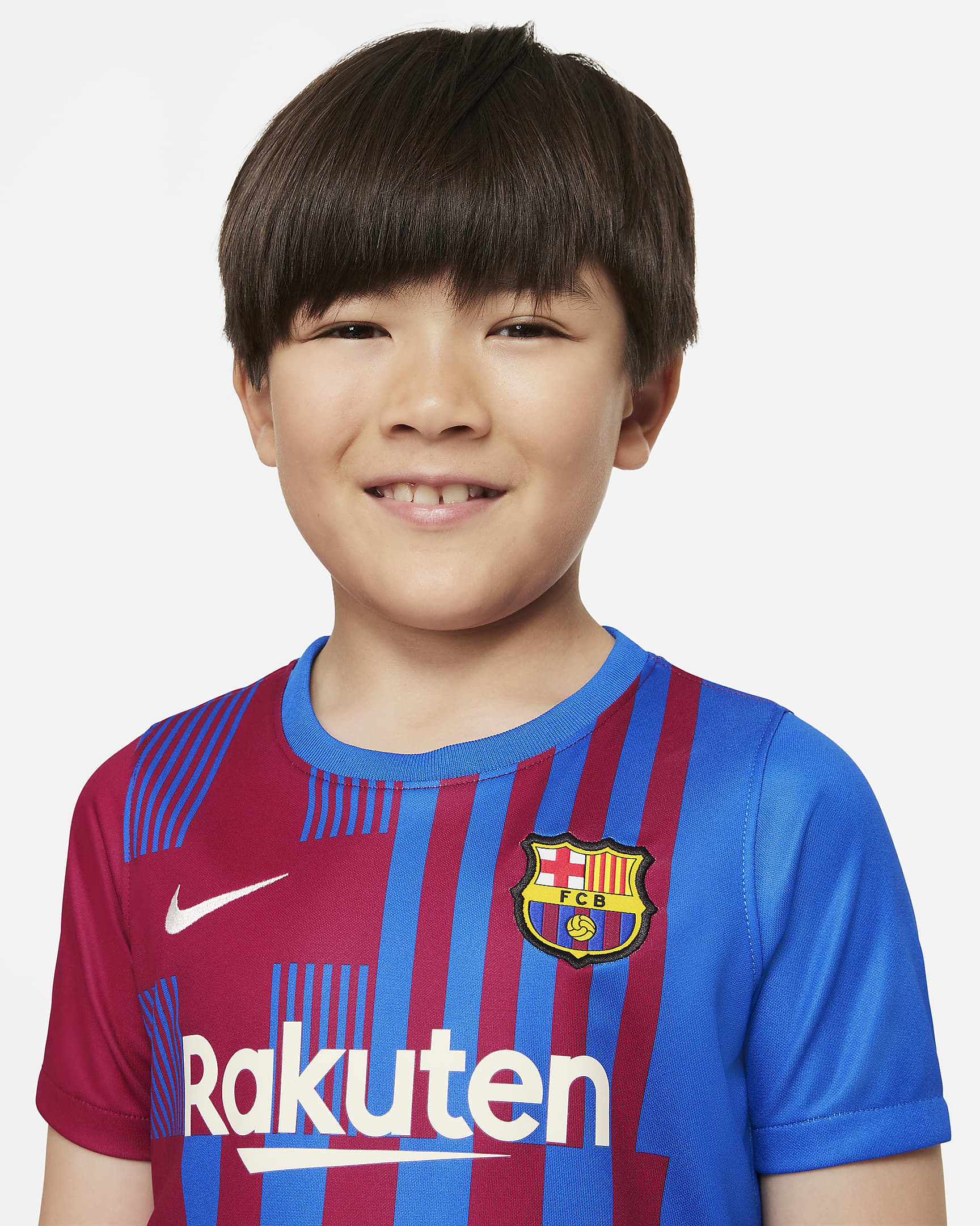 Детская форма Барселона Nike 2021/22 FCB LK NK DF KIT HM CV8268-428 (футболка, шорты, гетры) Детская форма Барселона Nike 2021/22 FCB LK NK DF KIT HM CV8268-428 (футболка, шорты, гетры)