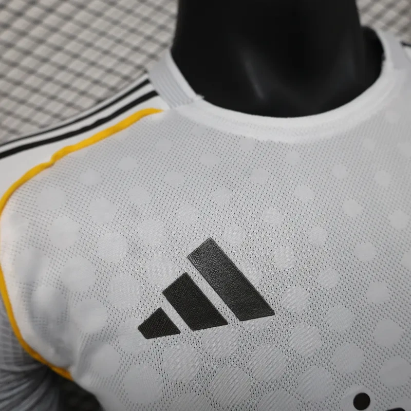 Футболка игровая Реал Мадрид 2025/2026 домашняя (Player version)