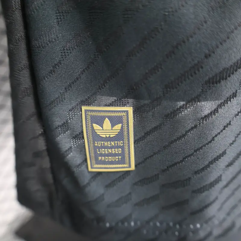     2025/2026 Black Tezos Special Edition (Player version)