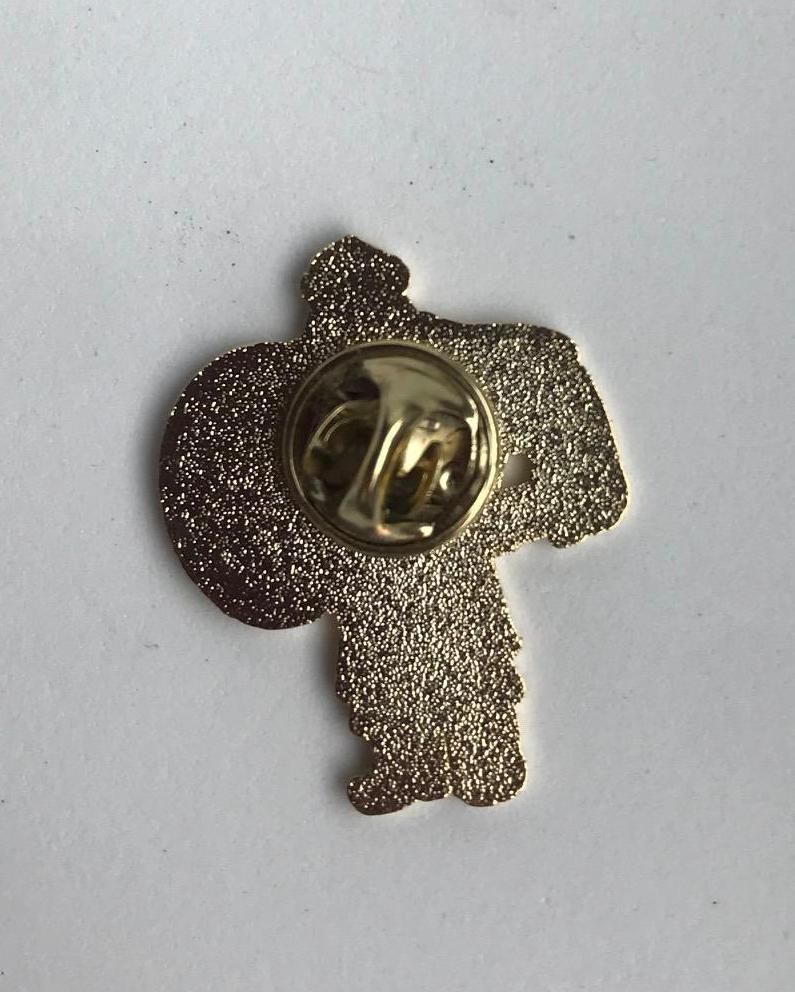 Значок ЦСКА богатырь золотистый