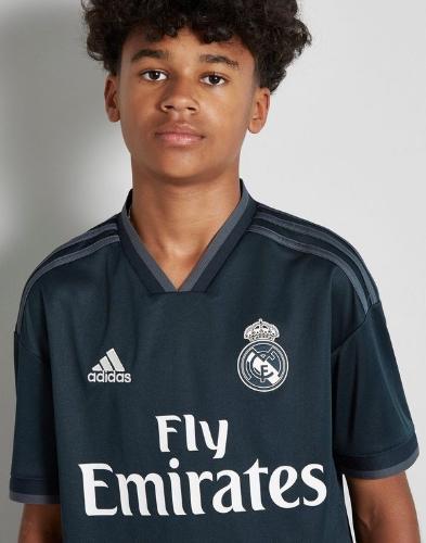 Детская форма Реал Мадрид 2018/2019 выездная