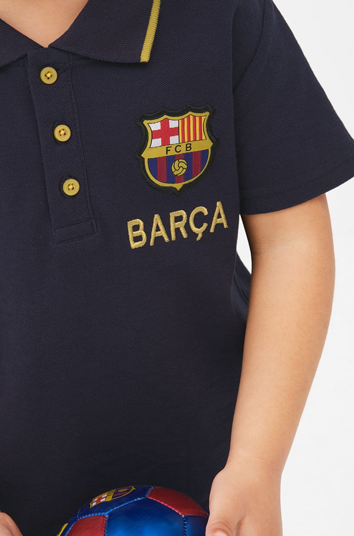 Детская футболка поло Барселона BOYS POLO TEE, темно-синяя Детская футболка поло Барселона BOYS POLO TEE, темно-синяя