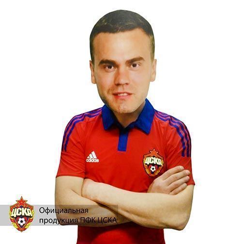 Маска Игоря Акинфеева