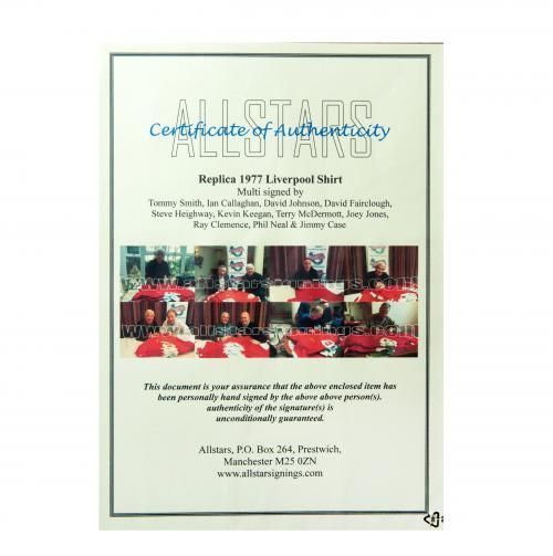 Футболка с автографами 1977 European Cup Winners Signed Shirt (Framed)