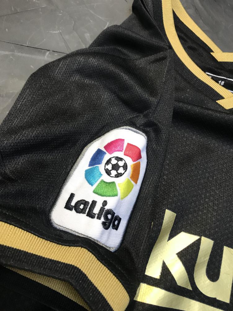 Детская форма Барселона 2020/2021 выездная черная (футболка и шорты)