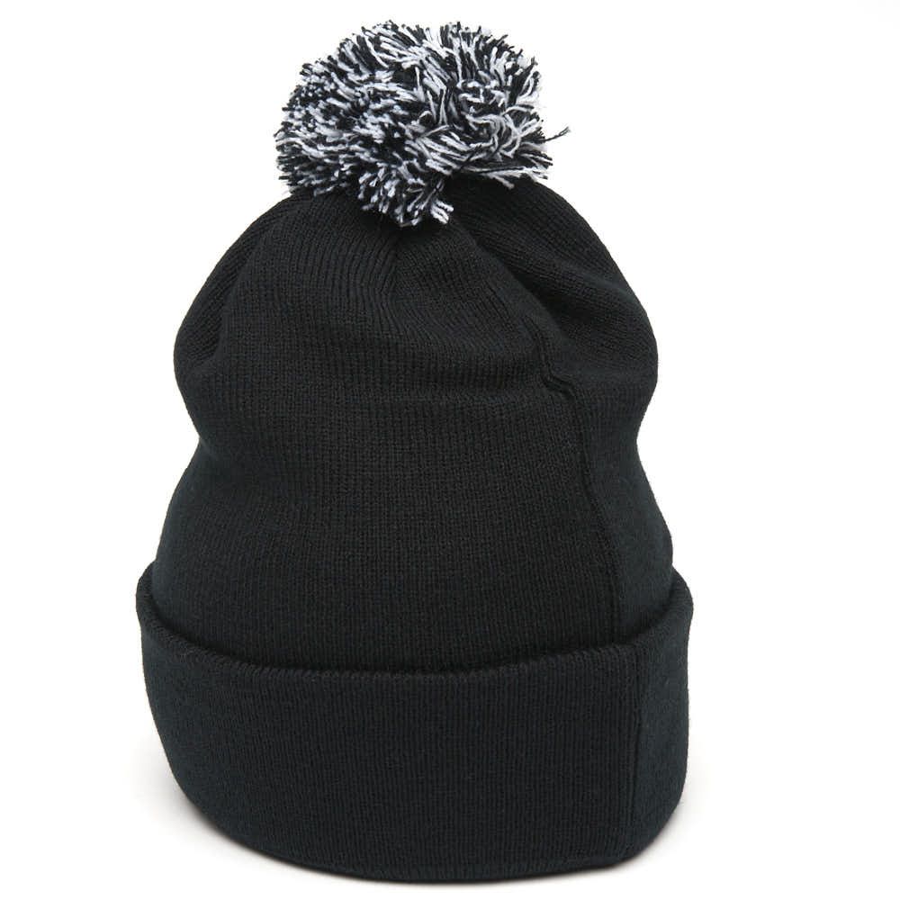 Шапка Ювентус 37304 черная с помпоном