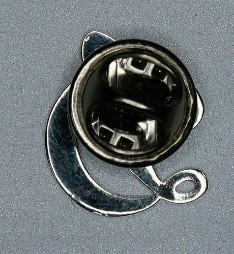 Значок Буква "Д" металл