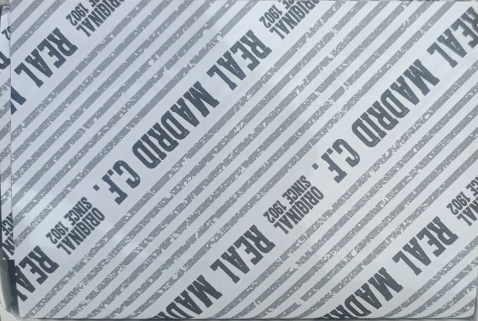 Портмоне Реал Мадрид RMT2209NEGRO черный, кожа, вертикальный, мал. эмблема  Портмоне Реал Мадрид RMT2209NEGRO черный, кожа, вертикальный, мал. эмблема