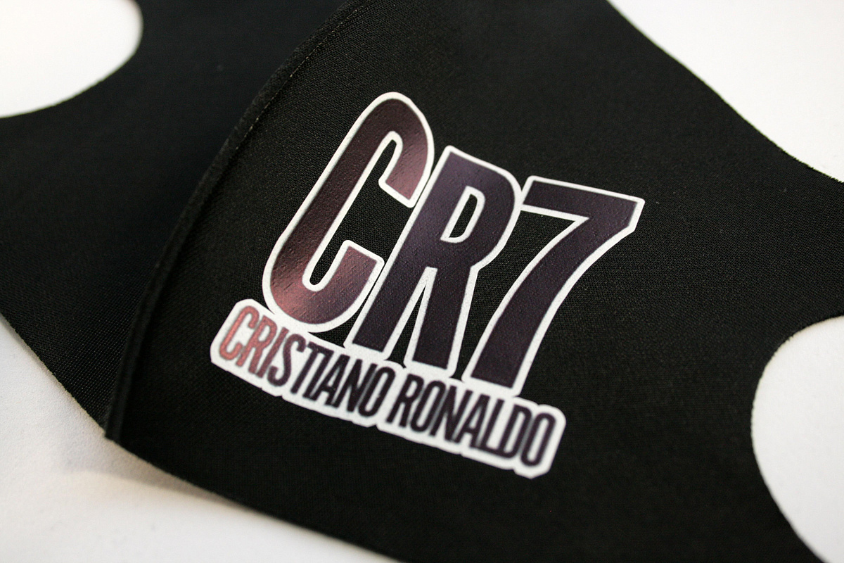 Маска для лица многоразовая CR7 черная