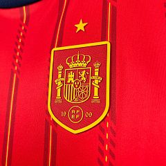 Детская форма Испания 2026 домашняя