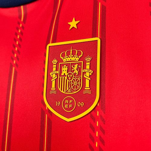 Детская форма Испания 2026 домашняя