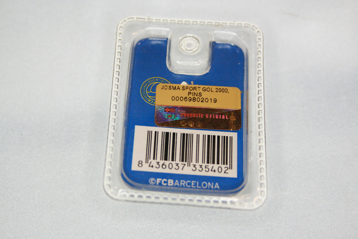 Значок Барселона Badge с камнем