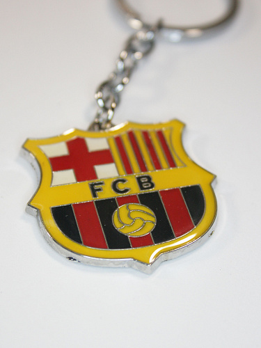 Брелок Барселона металл