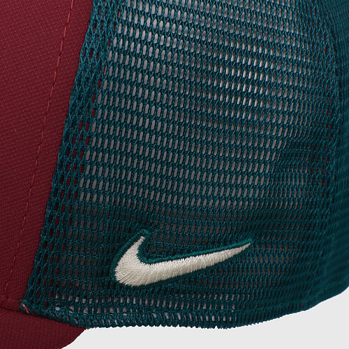 Бейсболка Ливерпуль красная с сеткой NIKE PSIX U NK AROBILL C99 CAP TR DA5425-677