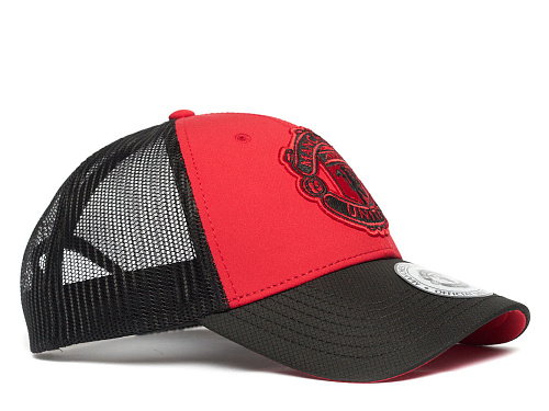 Бейсболка Манчестер Юнайтед летняя красно-черная 107695