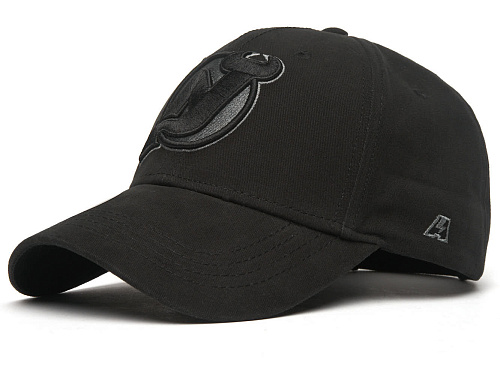 Бейсболка NHL New Jersey Devils черная 31616