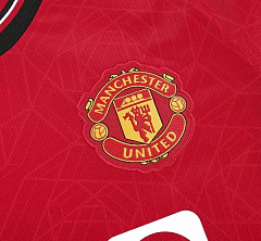 Форма Манчестер Юнайтед 2023/2024 домашняя