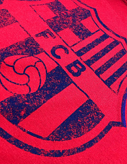 Футболка Барселона Escudo красная