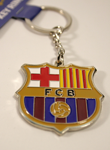 Брелок Барселона Crest Keyring