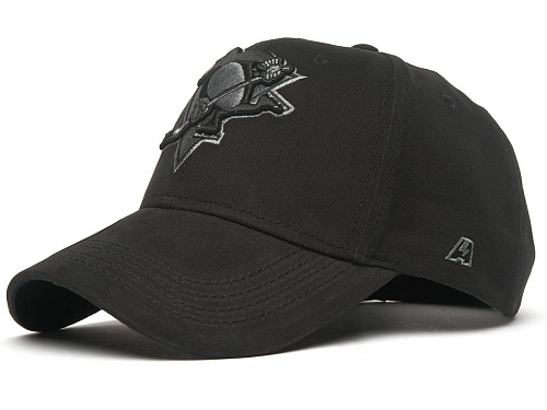 Бейсболка NHL Pittsburgh Penguins черная 31595
