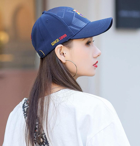 Бейсболка Барселона темно-синяя