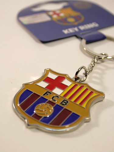 Брелок Барселона Crest Keyring