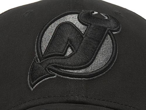 Бейсболка NHL New Jersey Devils черная 31616