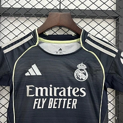 Детская форма Реал Мадрид 2025/2026 гостевая