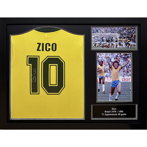Футболка c автографом Зико Brasil 1982 Zico Signed Shirt (Framed)
