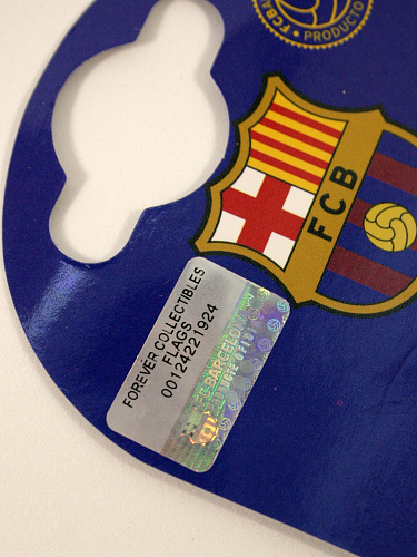 Брелок Барселона Crest Keyring