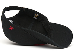 Бейсболка NHL Detroit Red Wings черная 31695
