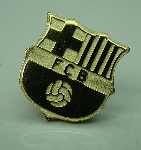 Значок Барселона золото