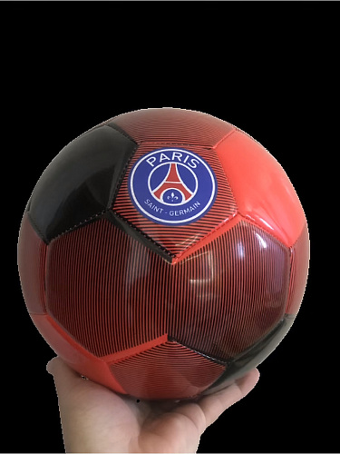Мяч ПСЖ красно-черный