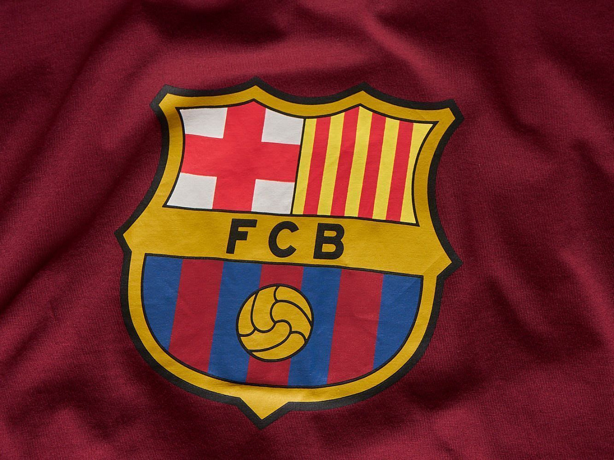 Детская футболка Барселона 130380 бордовая