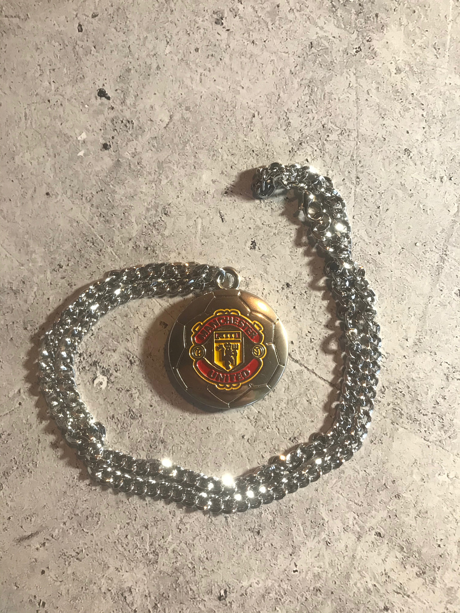 Подвеска Манчестер Юнайтед на цепочке