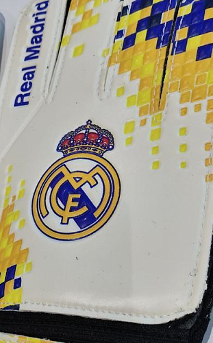 Вратарские перчатки Реал Мадрид подростковые, 140-152 см