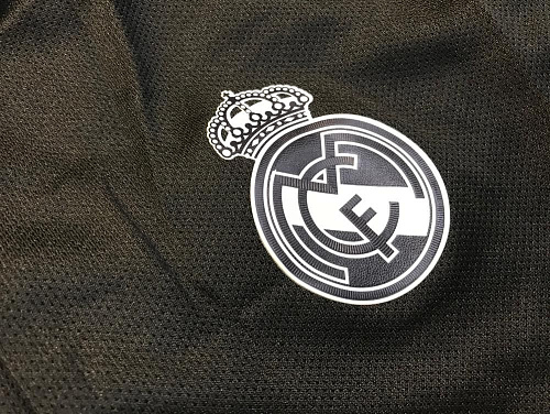 Детская форма Реал Мадрид 2020 черно-золотая