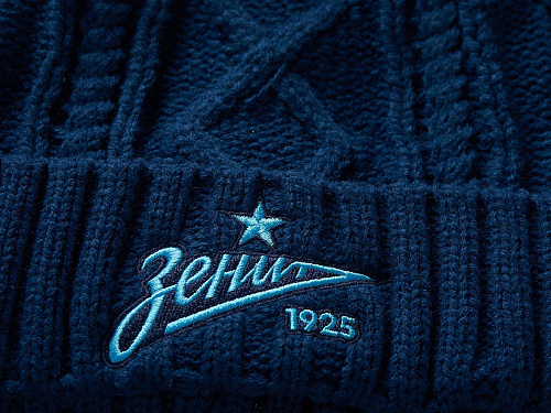 Шапка Зенит 115250 темно-синяя фактурная вязка с помпоном