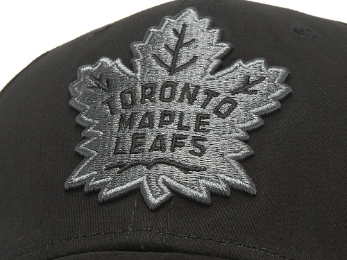 Бейсболка NHL Toronto Maple Leafs 31598 черная