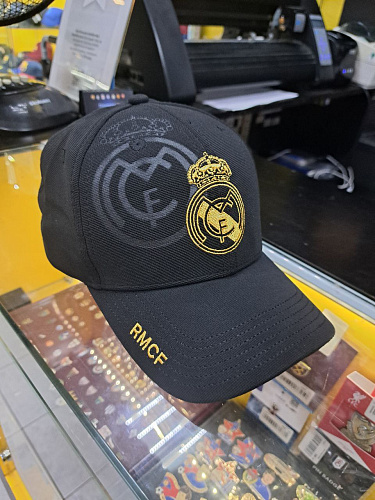 Бейсболка Реал Мадрид черная