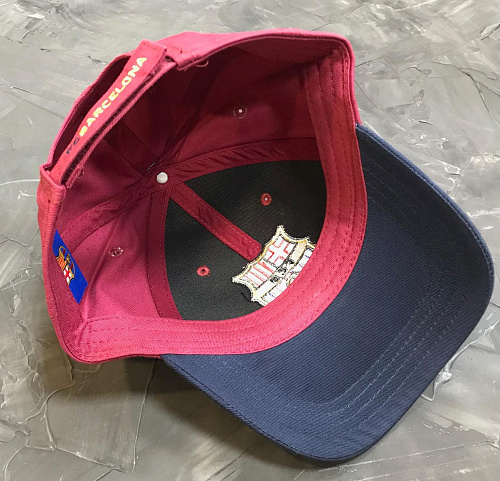 Бейсболка Барселона Contrast Burgundy